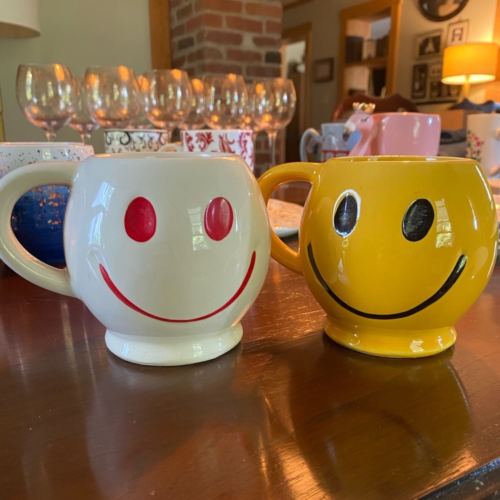 McCoy USA mugs